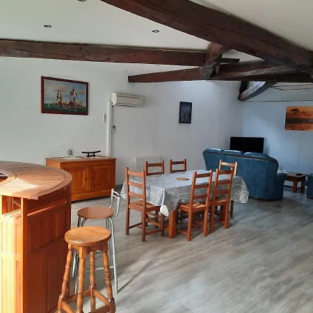 appartement 150 M2 tout confort 4 chambres Noidans-le-Ferroux Extérieur photo